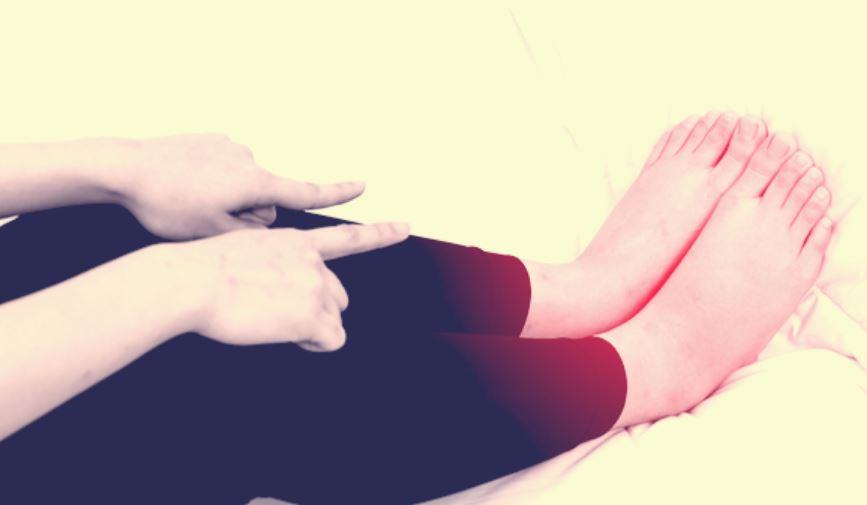 Come sgonfiare i piedi dopo il parto?