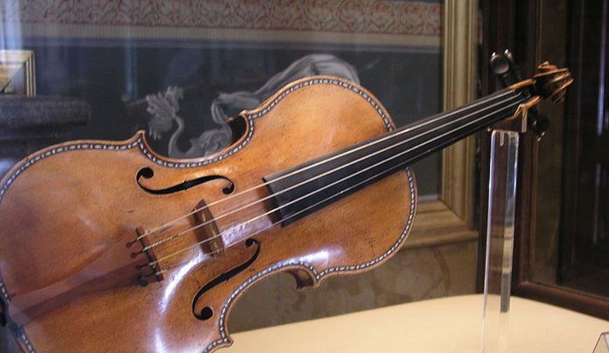Come si fa a riconoscere un violino Stradivari?