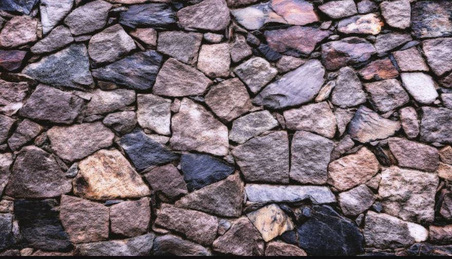 Quanto può costare al metro un muro in pietra?