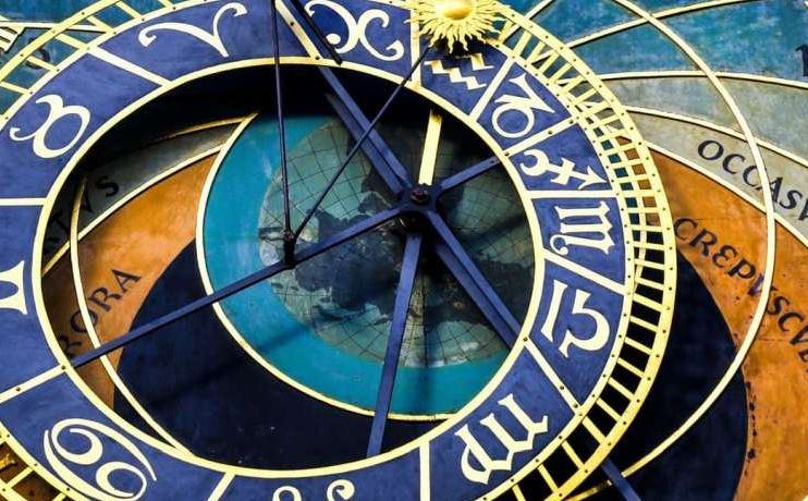 Quanto guadagna un astrologo in a a a a Italia?