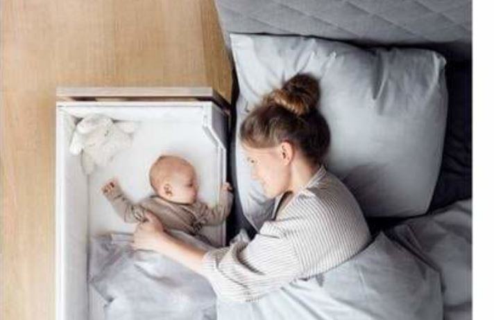 Dove far dormire il neonato durante il giorno?